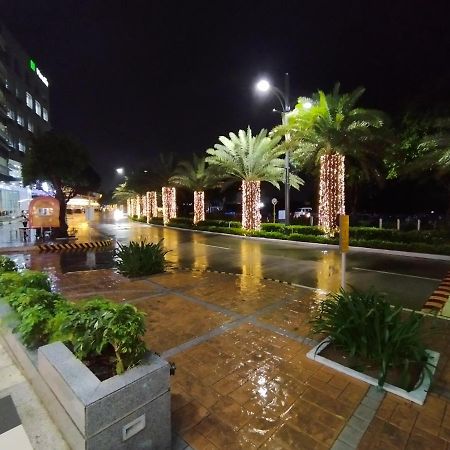 Mactan Newtown Seaview Condo By Fjcivo 麦克坦 外观 照片