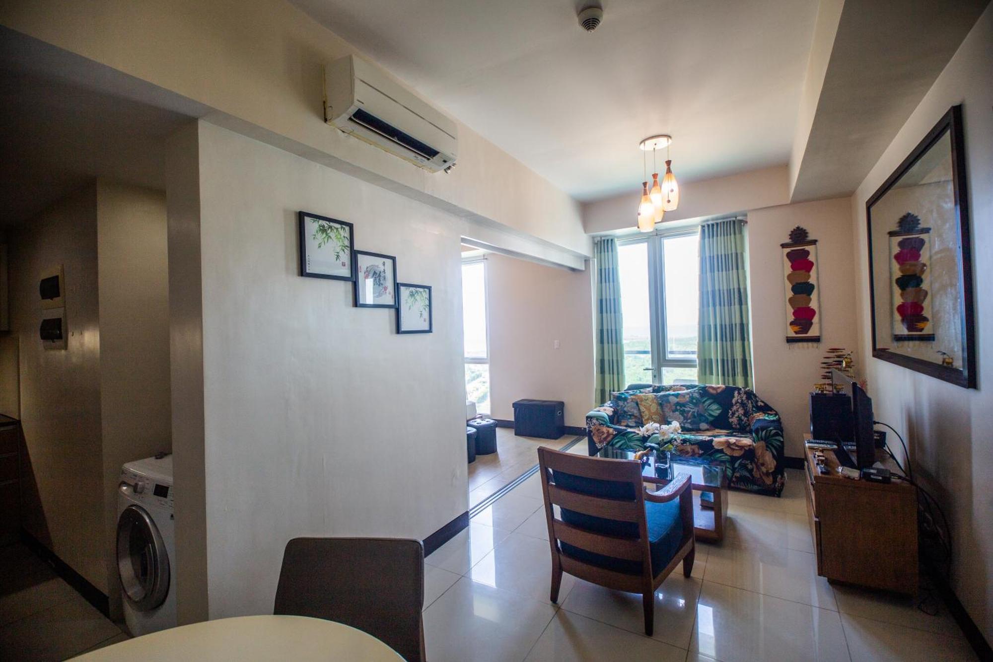 Mactan Newtown Seaview Condo By Fjcivo 麦克坦 外观 照片