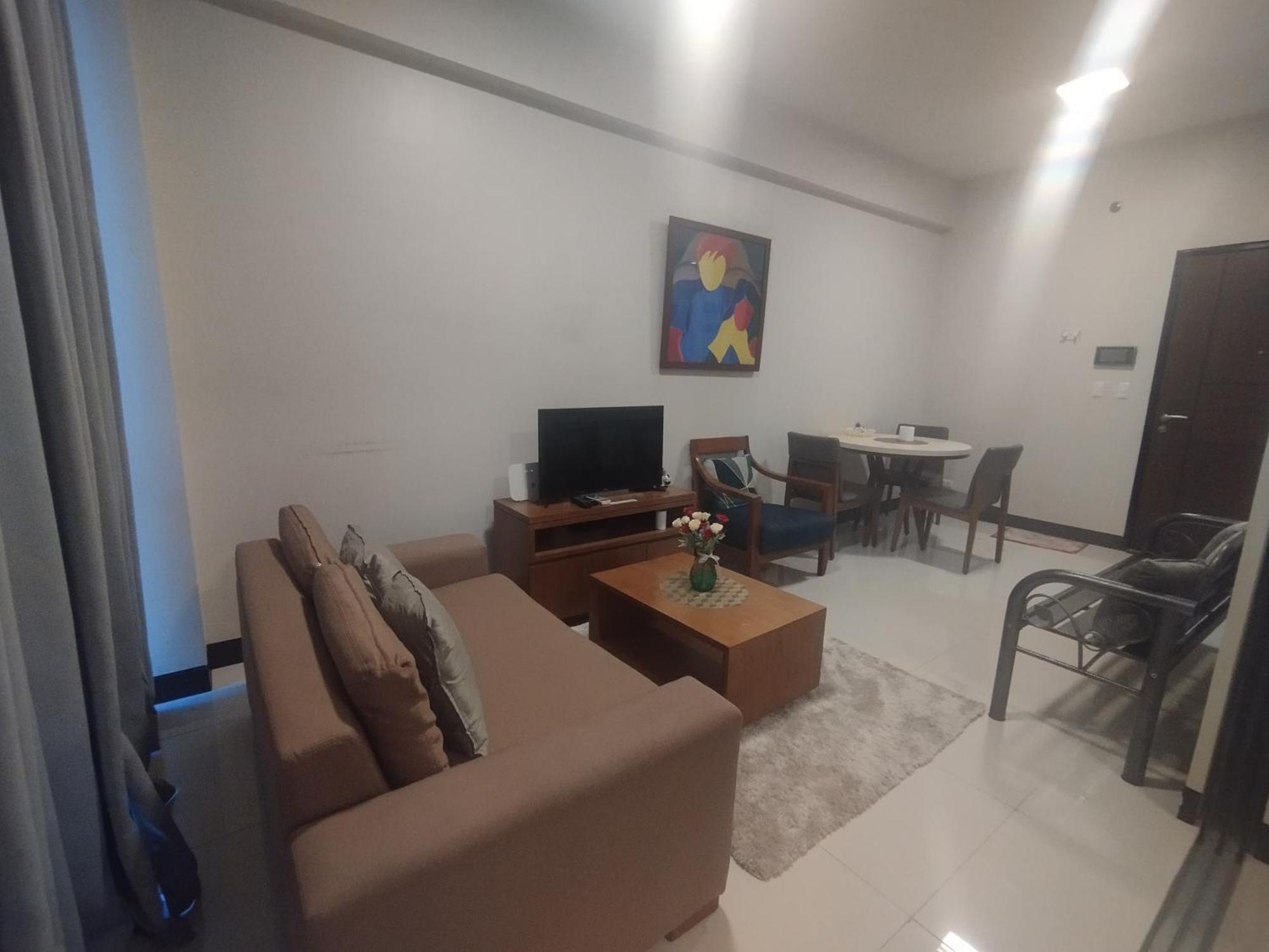 Mactan Newtown Seaview Condo By Fjcivo 麦克坦 外观 照片